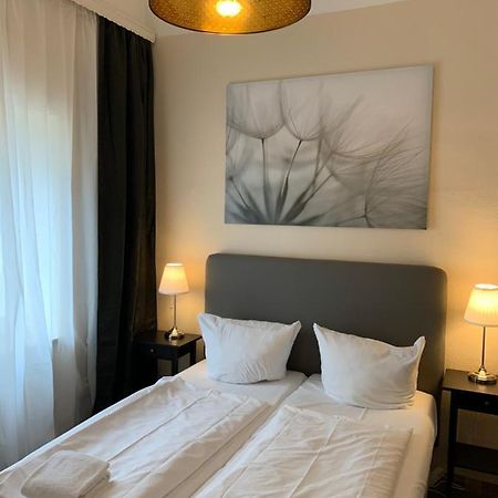 Hotel Bee Fang ฮัมบูร์ก ภายนอก รูปภาพ