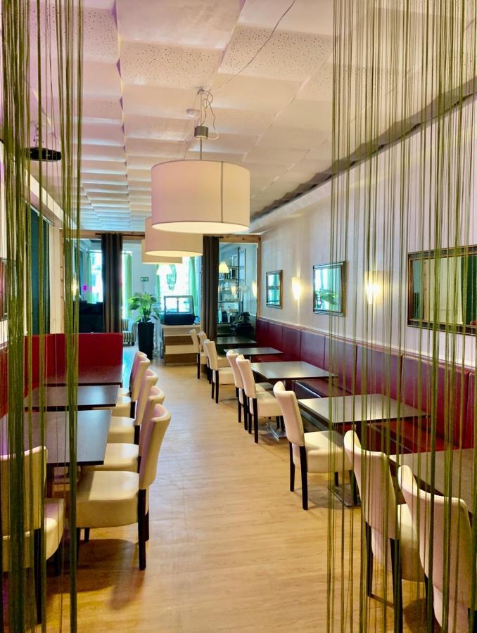 Hotel Bee Fang ฮัมบูร์ก ภายนอก รูปภาพ