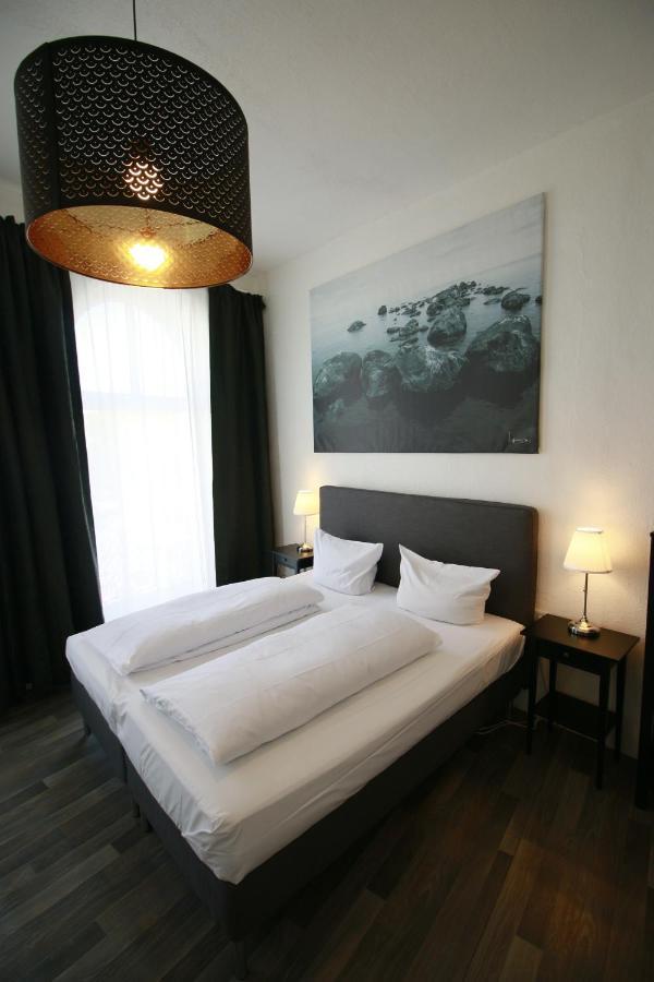 Hotel Bee Fang ฮัมบูร์ก ภายนอก รูปภาพ