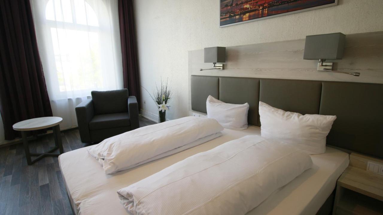 Hotel Bee Fang ฮัมบูร์ก ภายนอก รูปภาพ